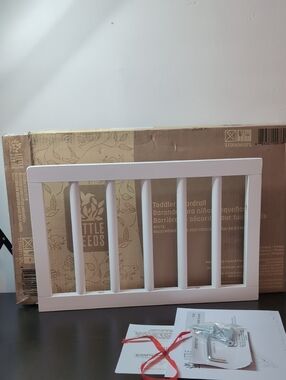 White Toddler Guardrail Rail by LITTLE SEEDS True White